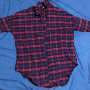 Dark red long sleeve plaid shirt women's style